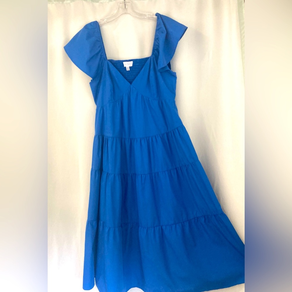 Beautiful Lucy Paris Dress 👗